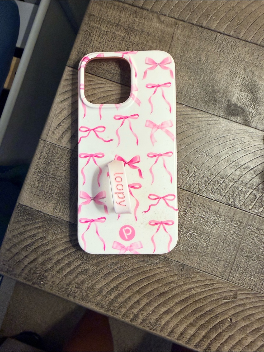 Loopy Case White Phone Case with Pink Bow Pattern and Loop Grip